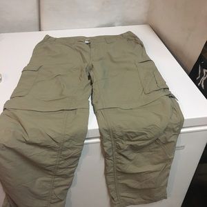 Columbia Omni-shade zip-off shorts/pants 32x30